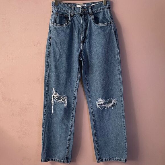 Cotton On Medium Wash Blue Ripped Knee Loose Straight Jean Size 4 EUC - Picture 9 of 11